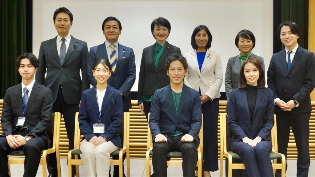 Reach Out Project 政策提言の集合写真